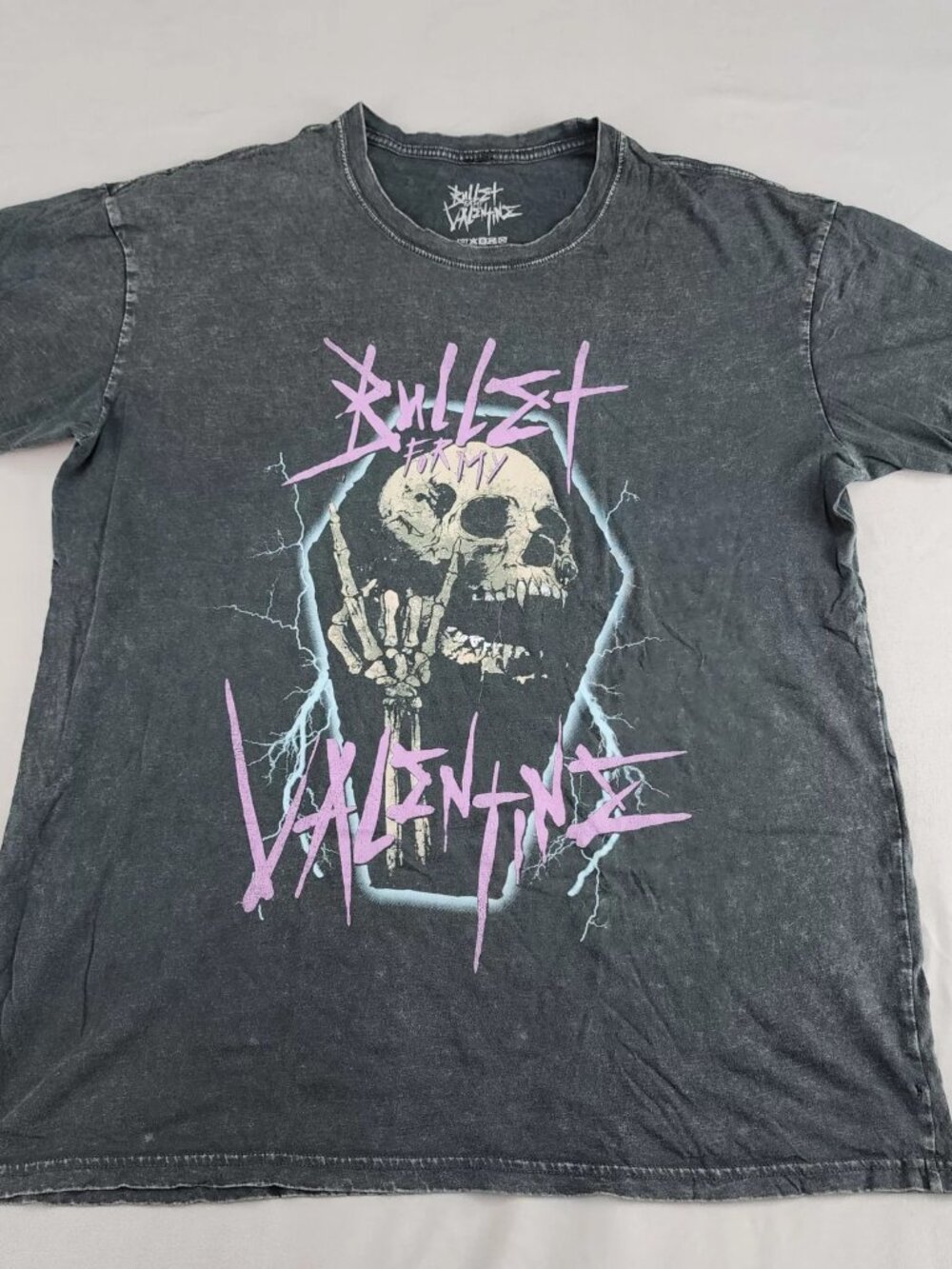 BULLET FOR MY VALENTINE Men's L Distressed Gray Skull Graphic Band T-Shirt